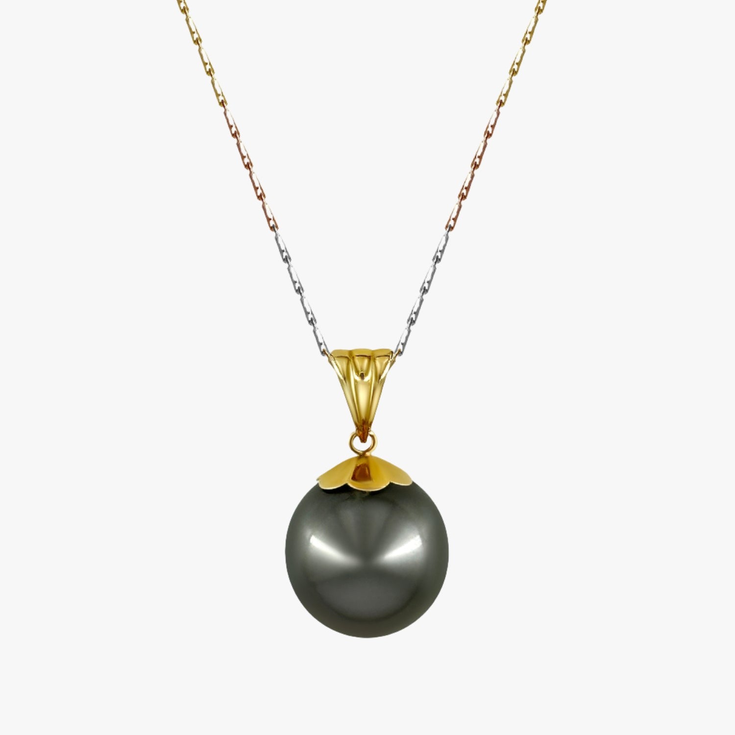 13mm Grey Tahitian Pearl Pendant in 18K Gold