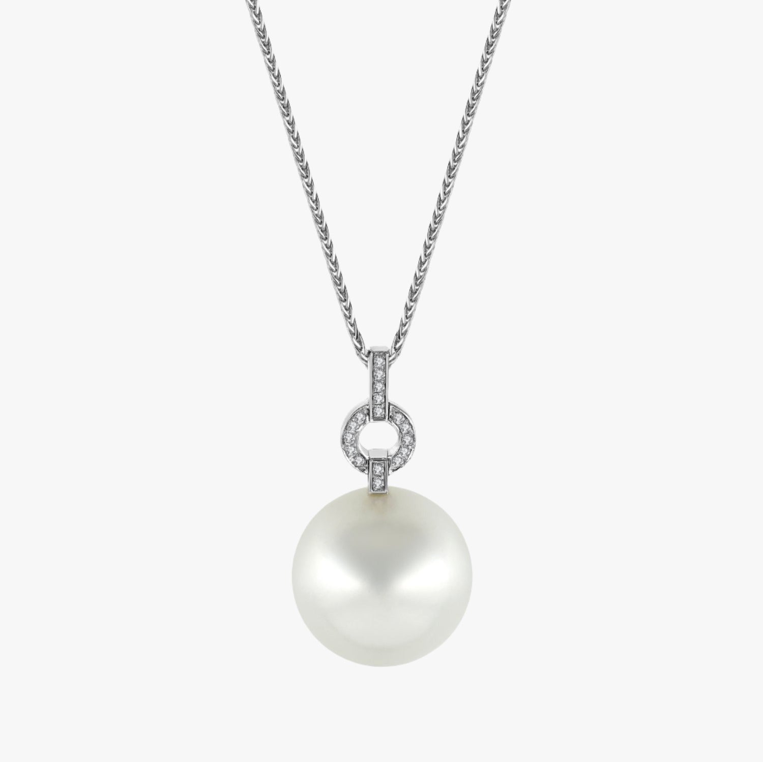 16mm White South Sea Pearl Pendant in 18K Gold
