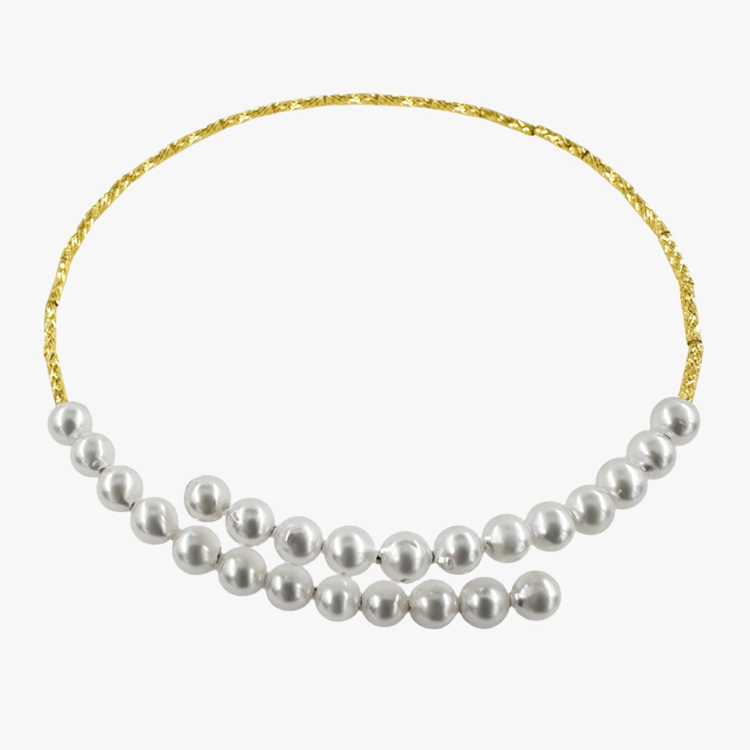 4mm White Akoya Pearl Bangle in 18K Gold